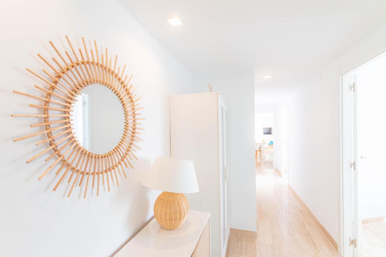 Lovely Apartment Beach Front & Pool 엘 캄펠로 외부 사진