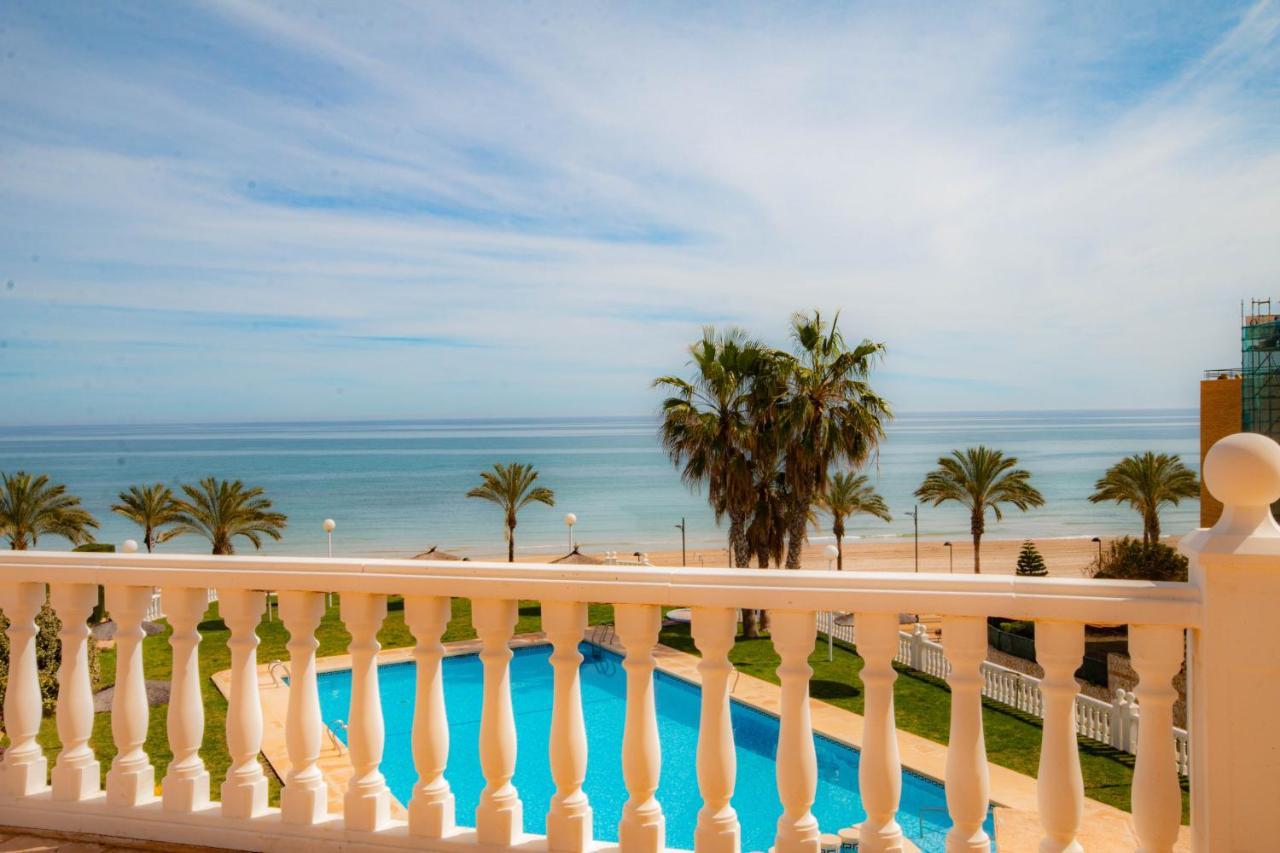 Lovely Apartment Beach Front & Pool 엘 캄펠로 외부 사진