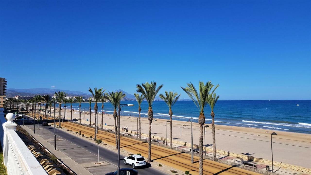 Lovely Apartment Beach Front & Pool 엘 캄펠로 외부 사진